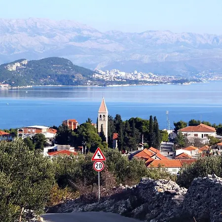 Apartament By The Sea Slatine, Ciovo - 972 *