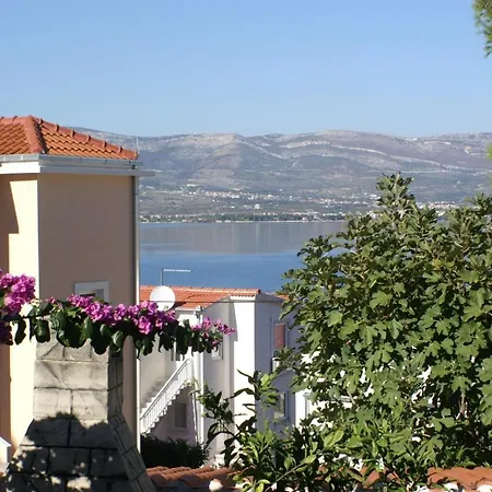 By The Sea Slatine, Ciovo - 972 Apartment *