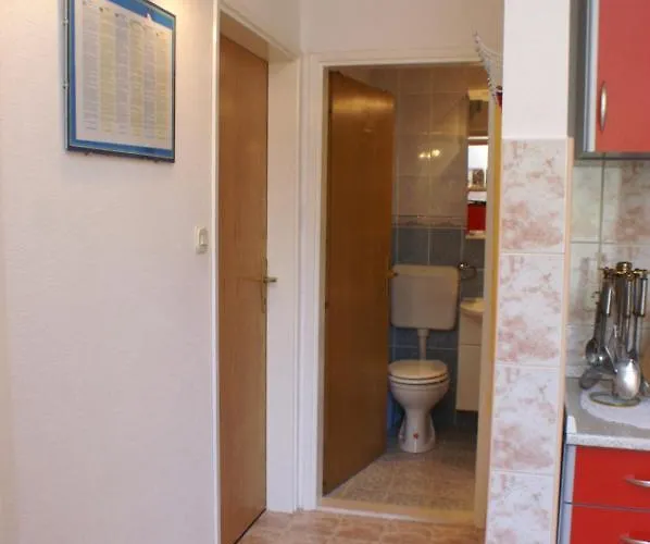 Appartement By The Sea Slatine, Ciovo - 972